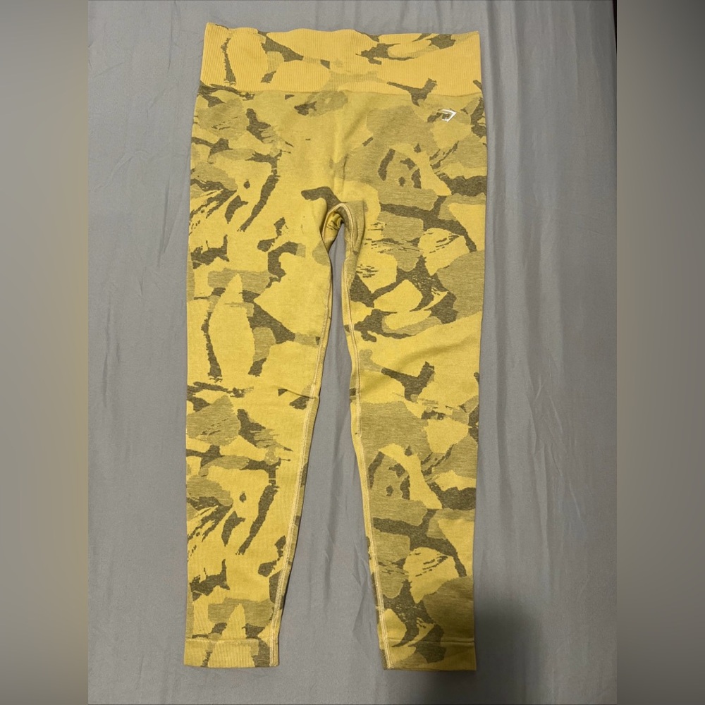 Gymshark Kids Camo Leggings - Yellow and Gray